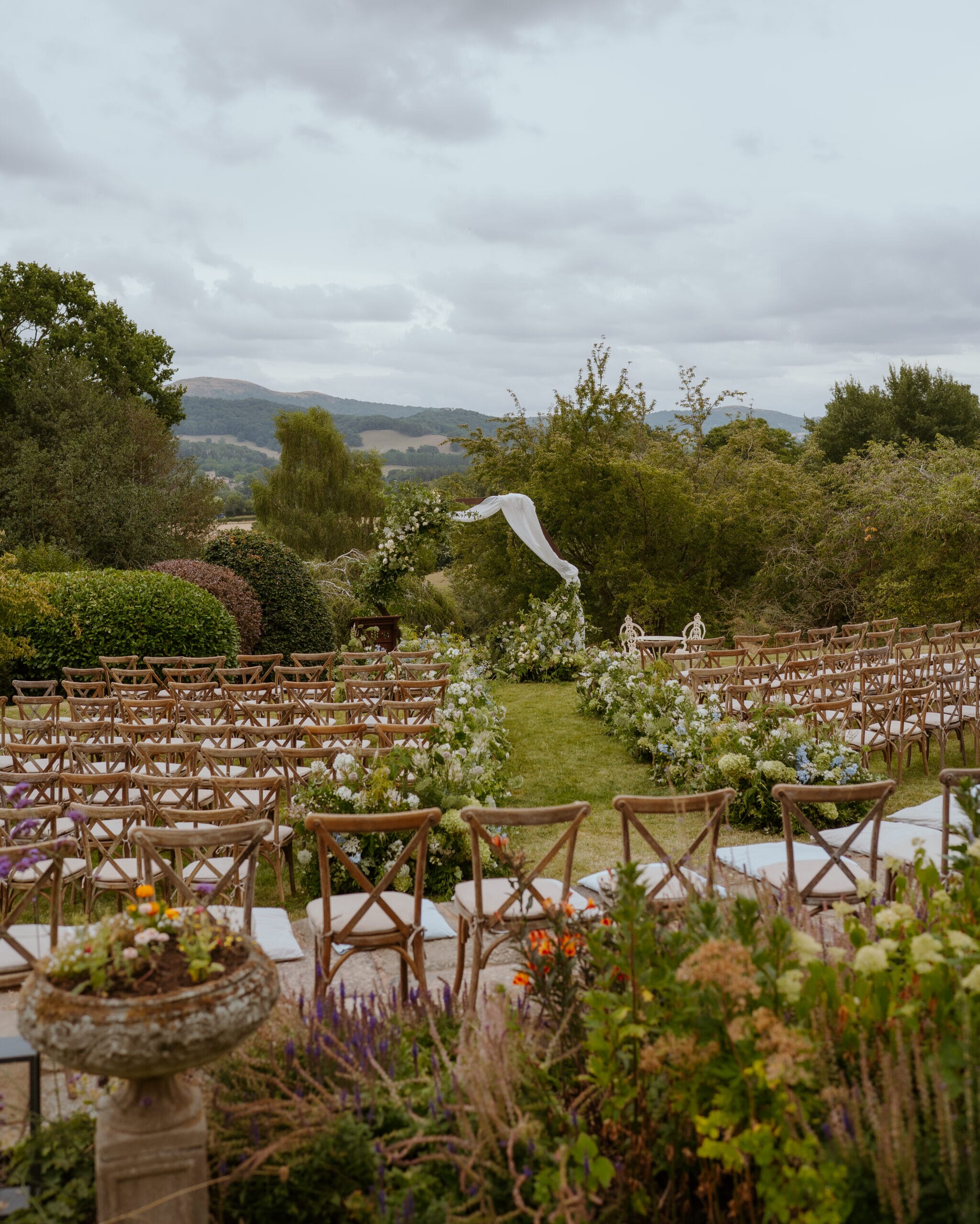 Worcestershire-Wedding-Photography-26072025-AI-105b-scaled.jpg?w=819&h=1024&scale