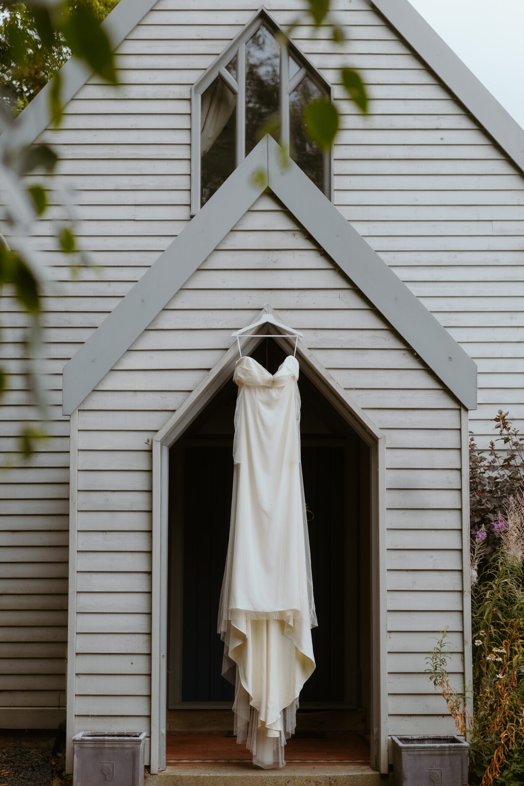 Worcestershire-Wedding-Photography-26072025-AI-54b-scaled.jpg?w=683&h=1024&scale